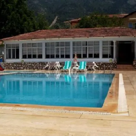 Klas Hotel